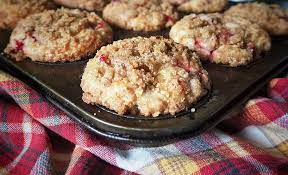 Apple streusel muffins