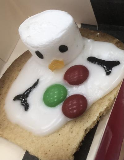 Melting snowman cookie